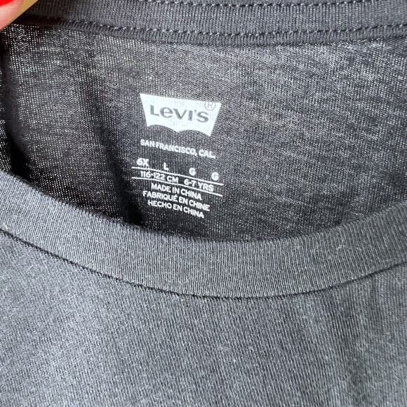 Levi’s Girls Cropped Graphic Tee Shirt | Large 6x Black Boxy Relaxed Fit Casual - Picture 4 of 6